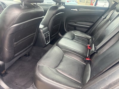 2021 Chrysler 300 Touring L