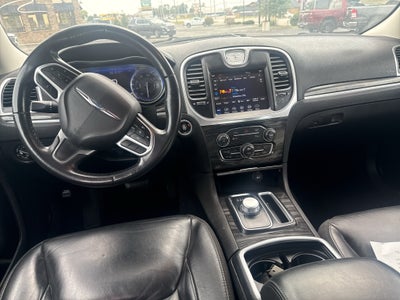 2021 Chrysler 300 Touring L