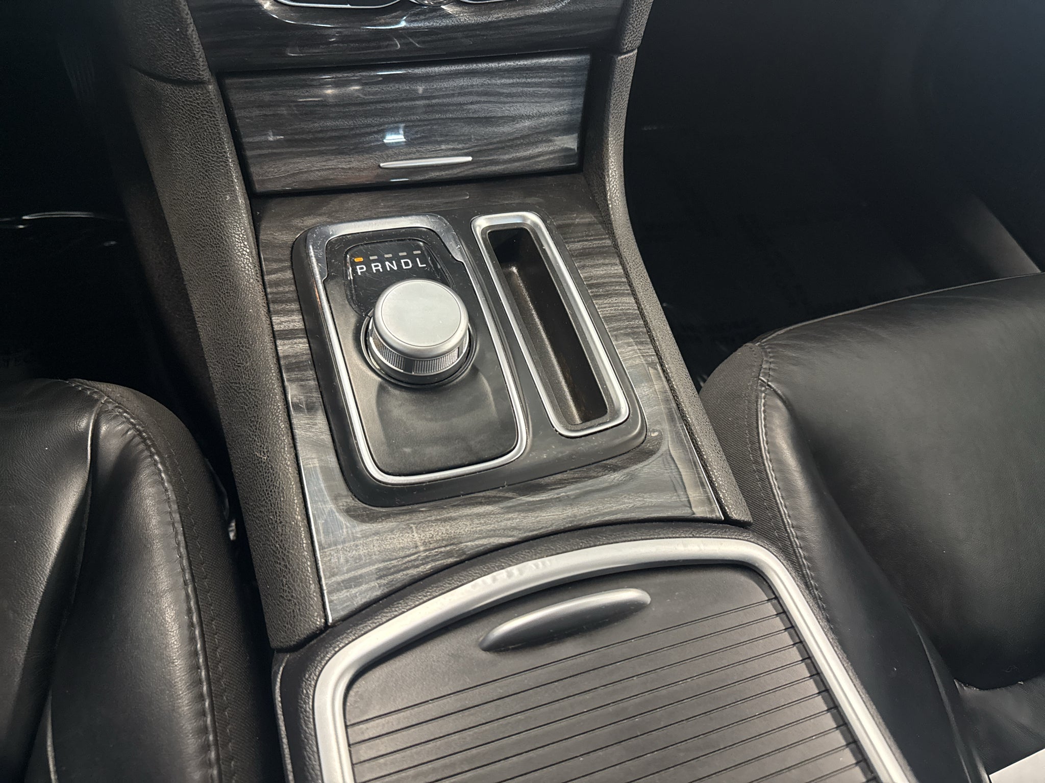2021 Chrysler 300 Touring L