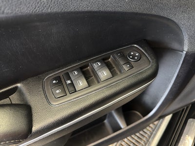 2023 Chrysler 300 300 Touring L