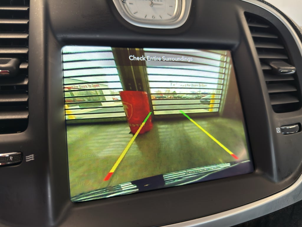 2023 Chrysler 300 300 Touring L