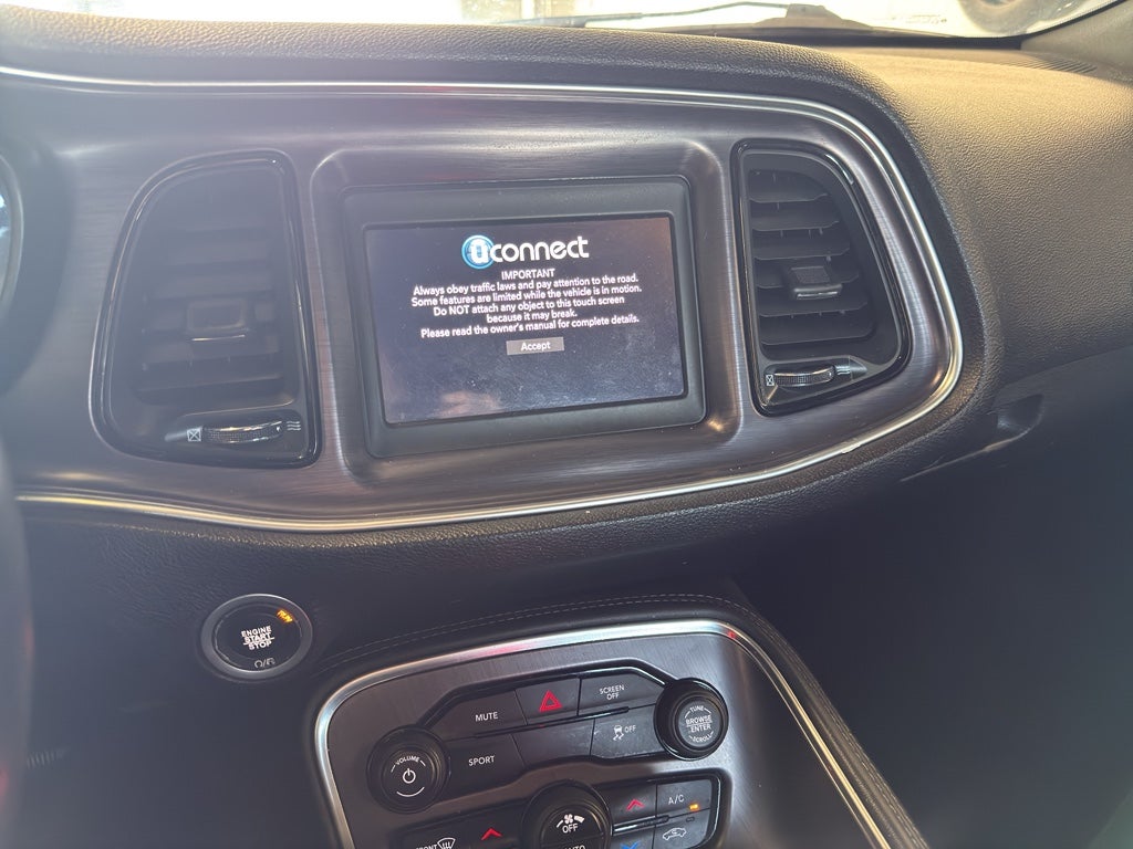 2018 Dodge Challenger SXT