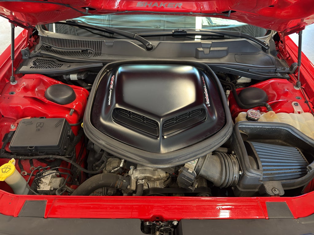 2018 Dodge Challenger 392 Hemi Scat Pack Shaker