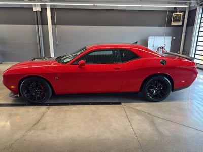 2018 Dodge Challenger 392 Hemi Scat Pack Shaker