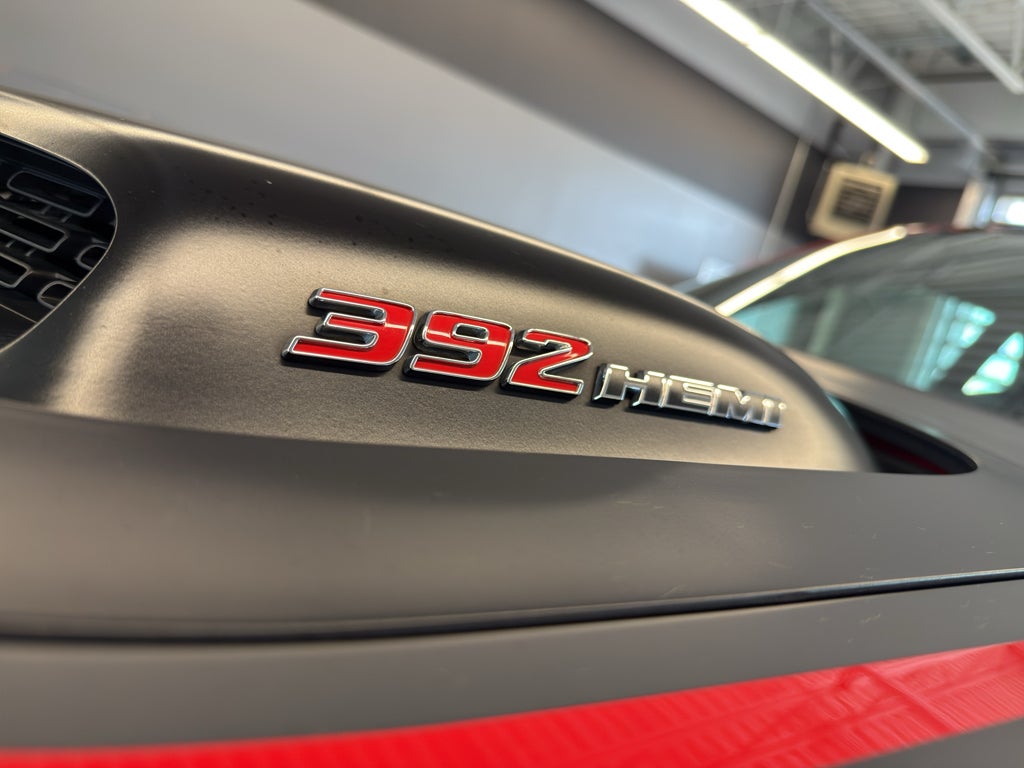 2018 Dodge Challenger 392 Hemi Scat Pack Shaker