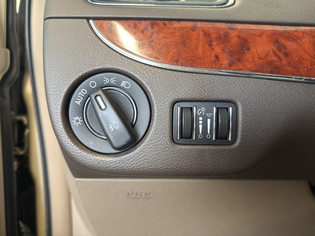 2012 Chrysler Town & Country Touring-L