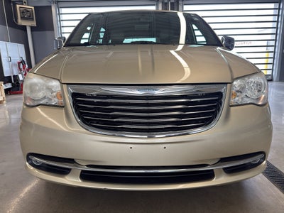 2012 Chrysler Town & Country Touring-L