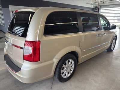 2012 Chrysler Town & Country Touring-L