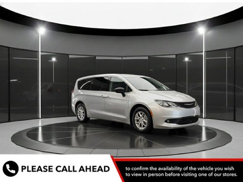 2024 Chrysler Voyager LX