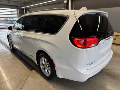 2020 Chrysler Pacifica Touring L Plus