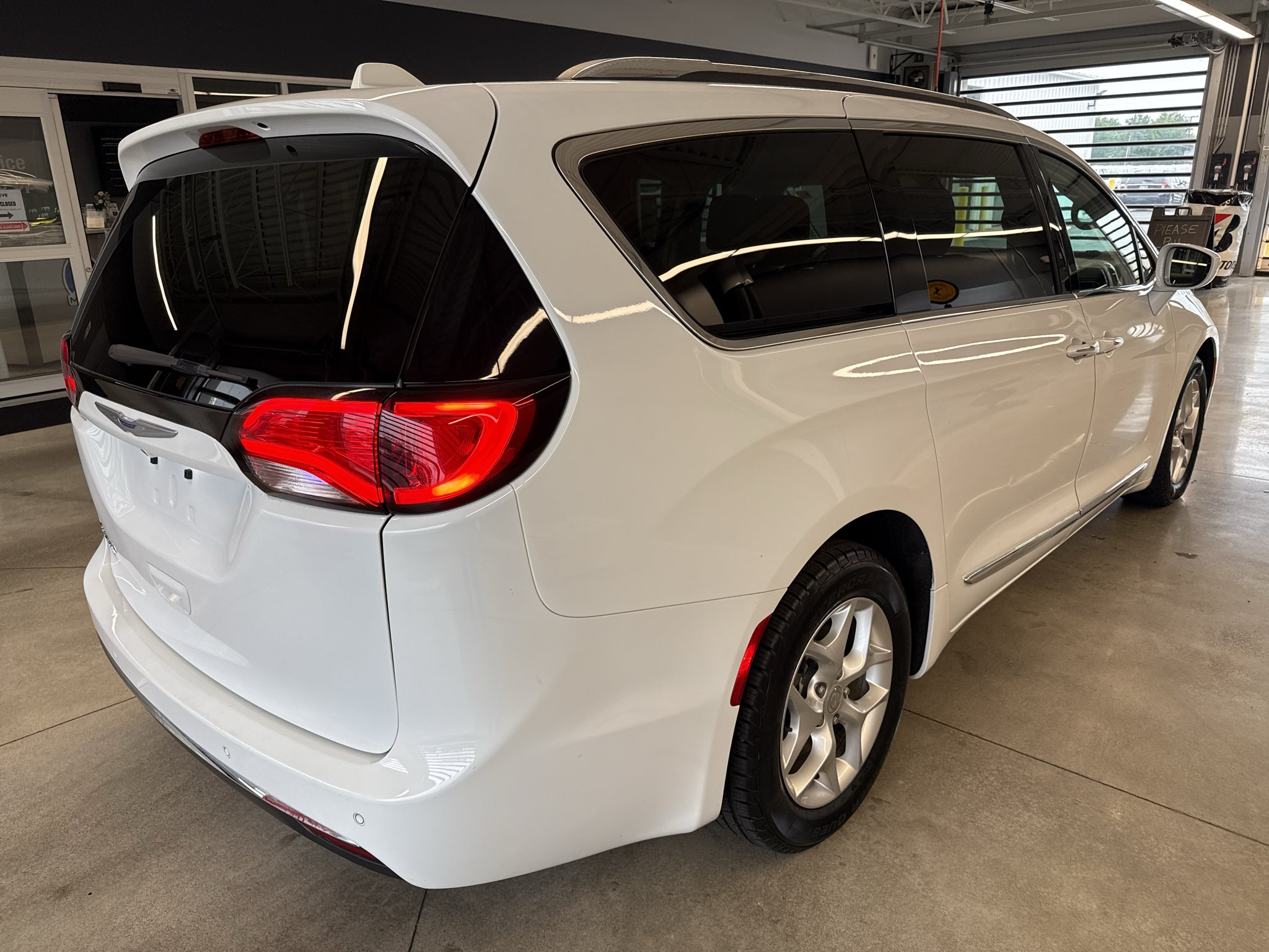 2020 Chrysler Pacifica Touring L Plus