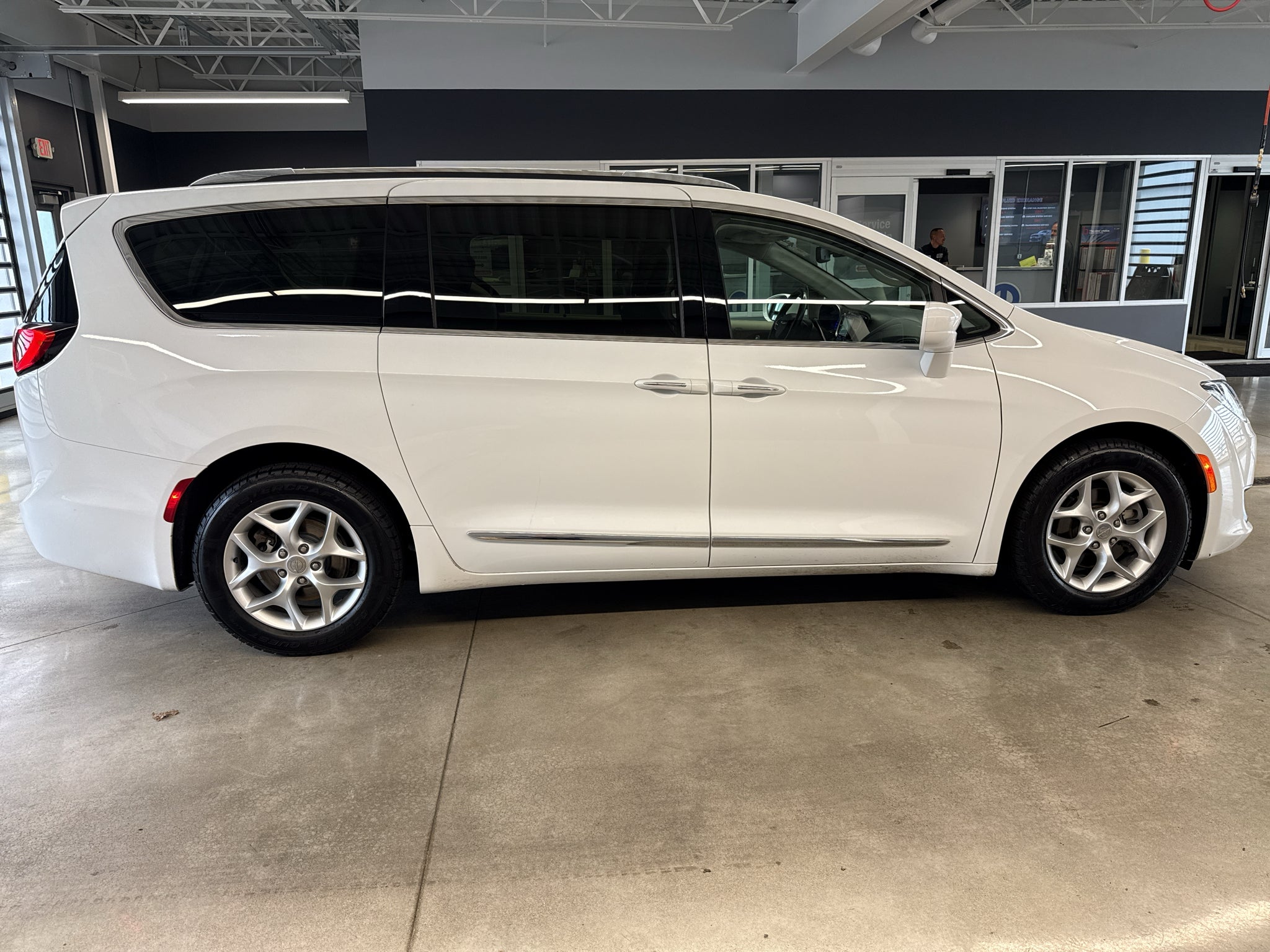 2020 Chrysler Pacifica Touring L Plus