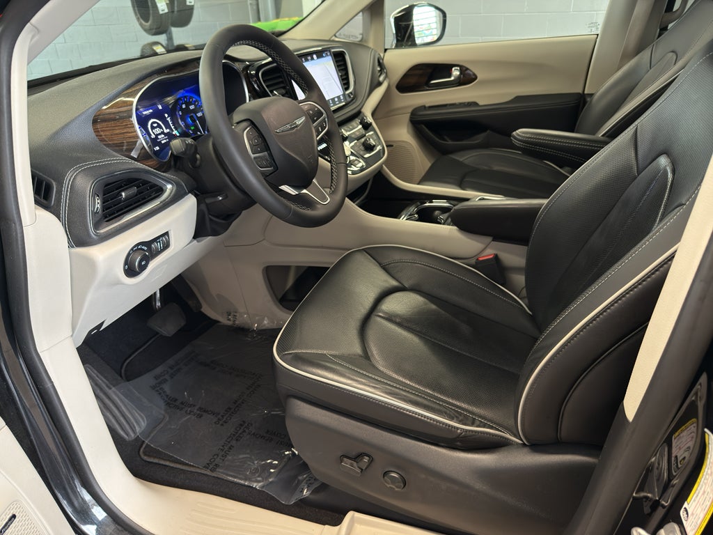 2022 Chrysler Pacifica Limited
