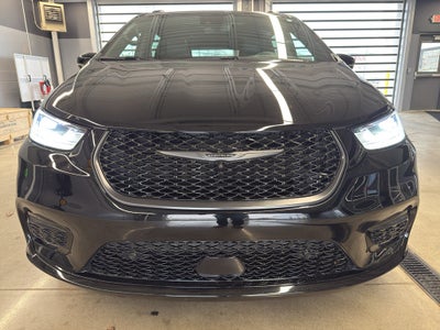 2024 Chrysler Pacifica Limited