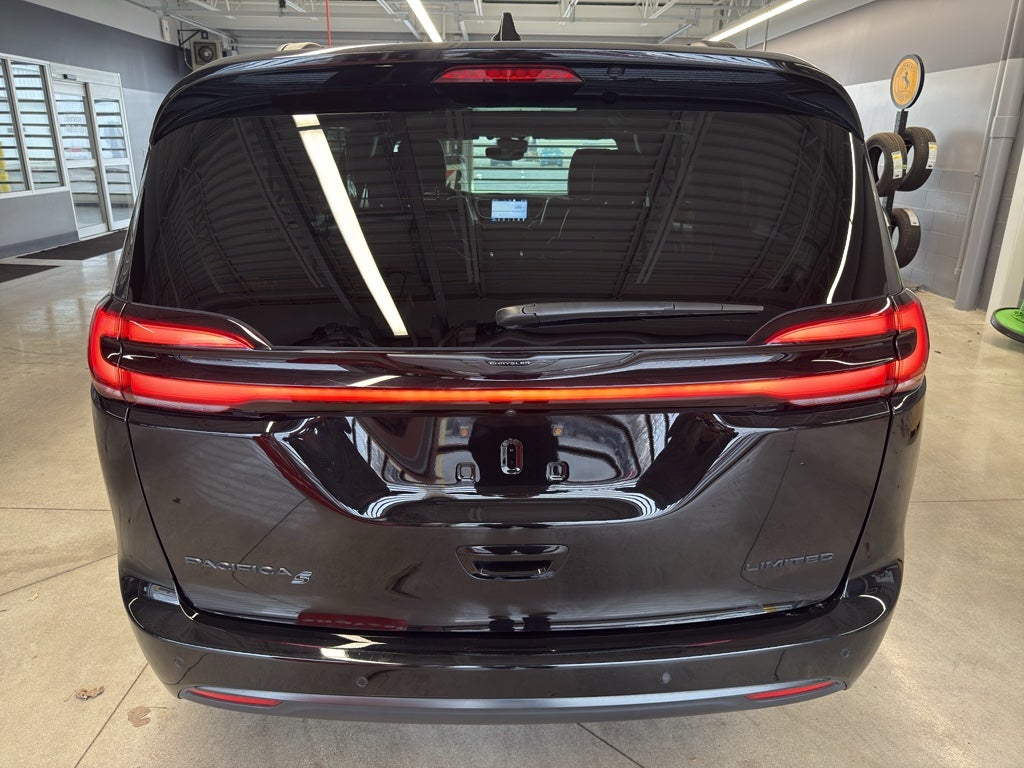 2024 Chrysler Pacifica Limited