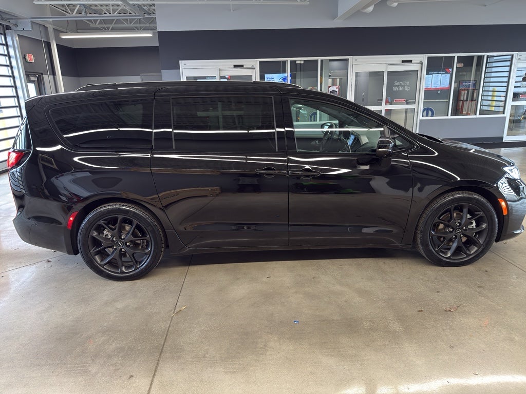 2024 Chrysler Pacifica Limited