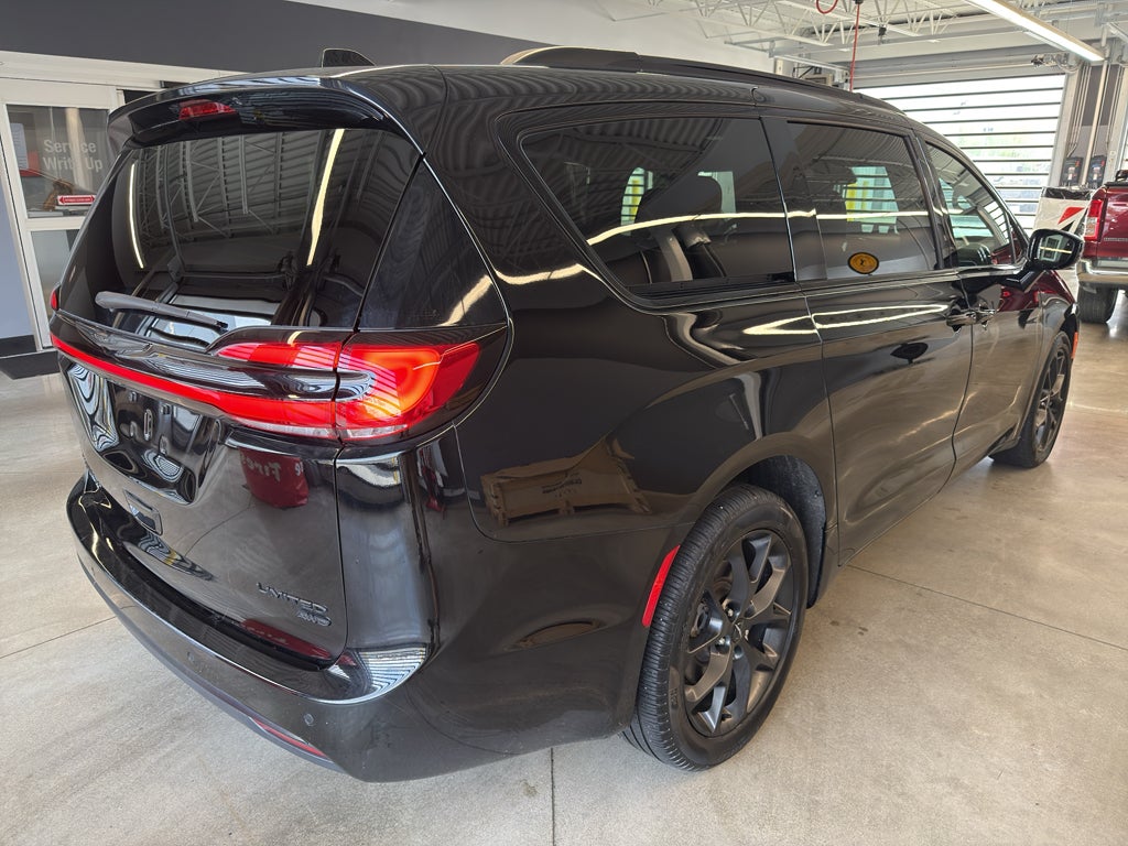2024 Chrysler Pacifica Limited