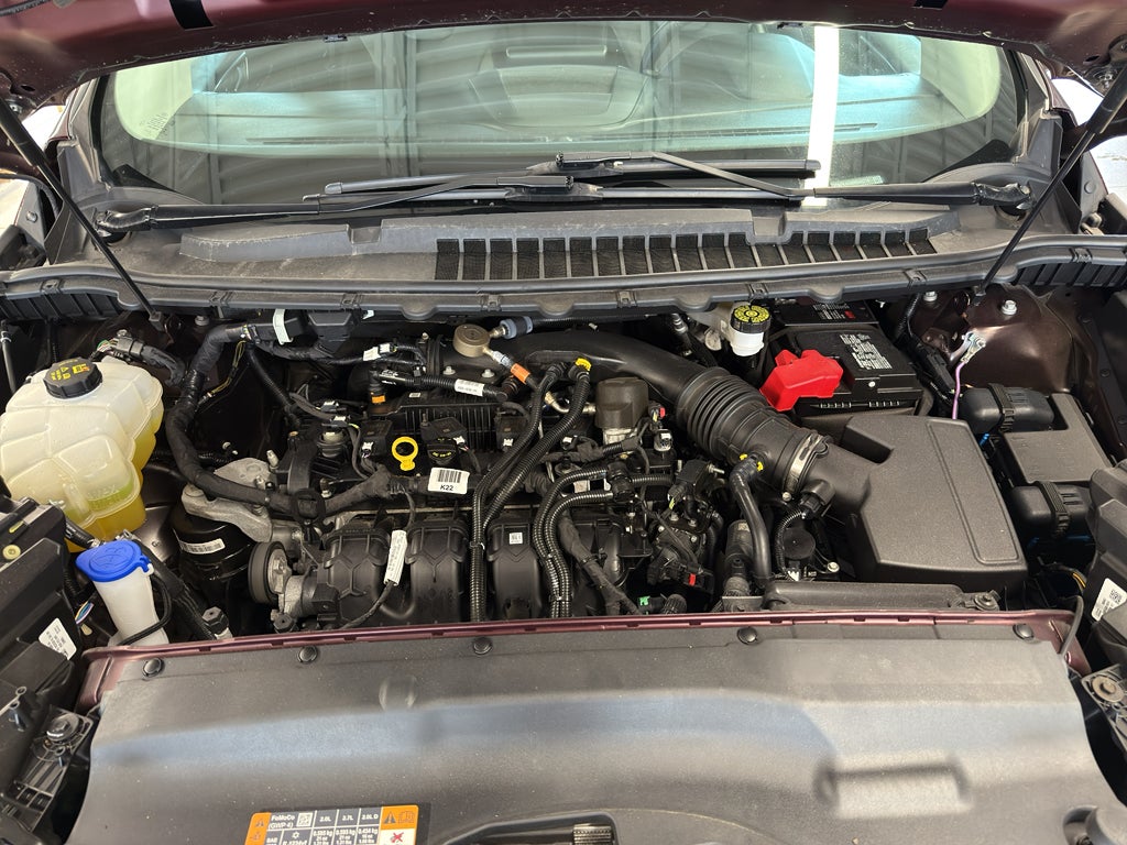 2022 Ford Edge Titanium