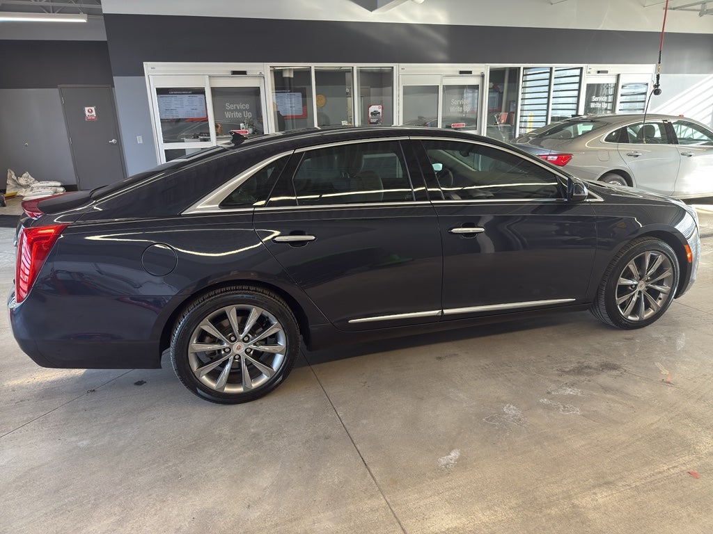 2013 Cadillac XTS Base