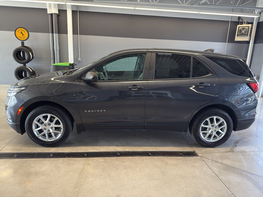 2022 Chevrolet Equinox LS