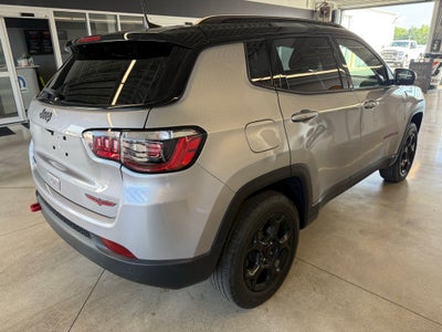 2023 Jeep Compass Trailhawk
