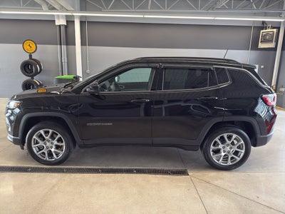 2024 Jeep Compass Latitude Lux