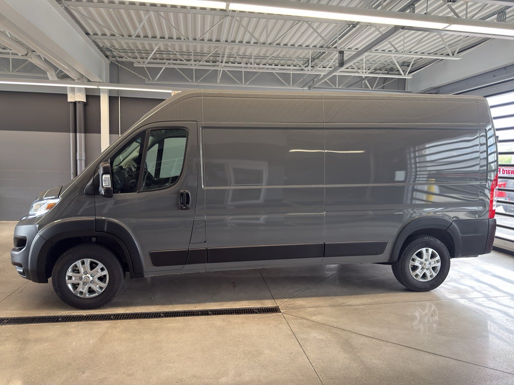2025 RAM ProMaster 2500 SLT
