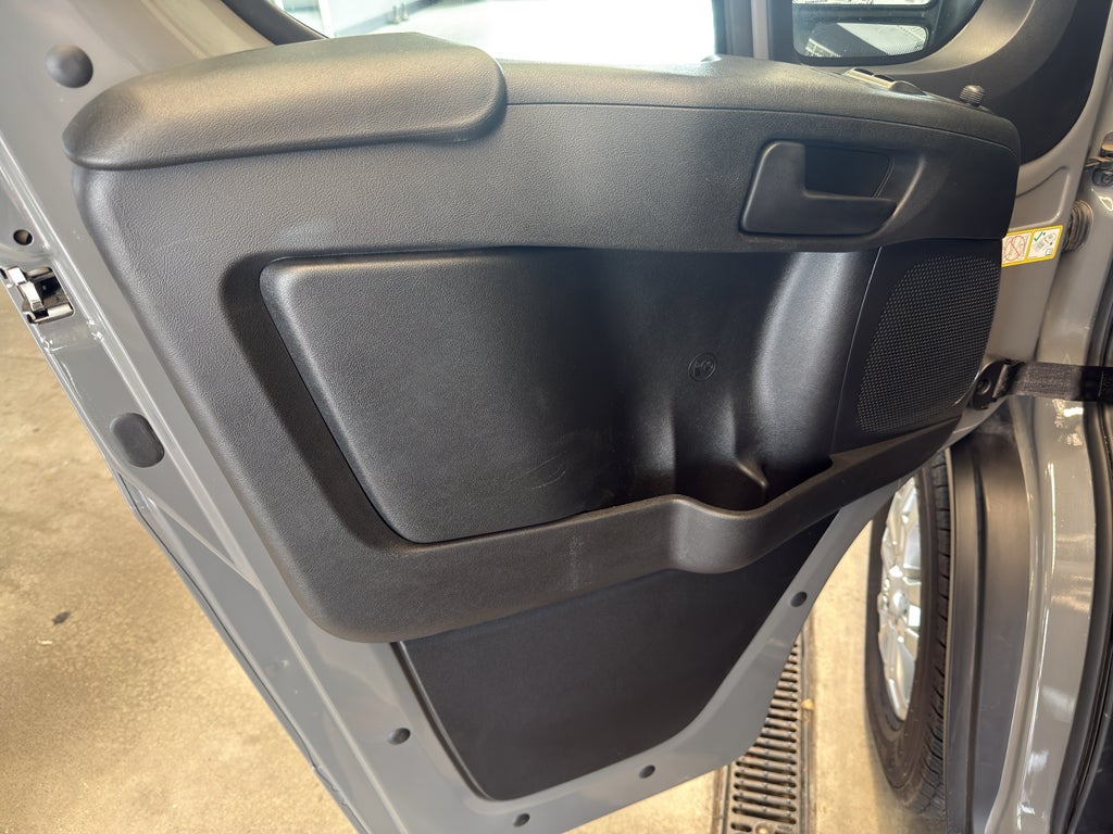 2025 RAM ProMaster 2500 SLT