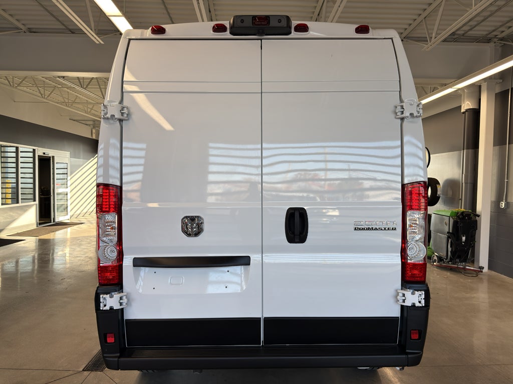 2025 RAM ProMaster 2500 Tradesman
