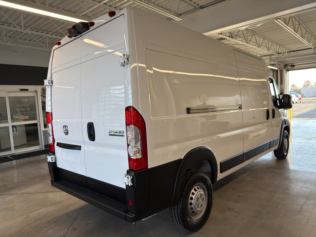 2025 RAM ProMaster 2500 Tradesman