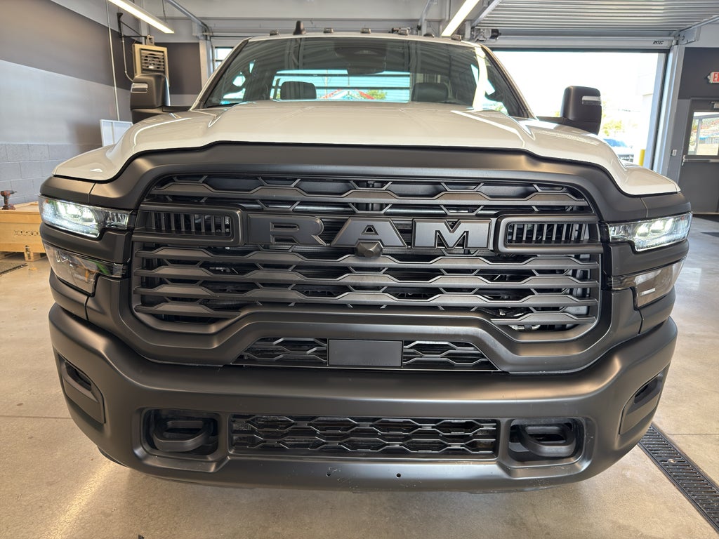 2025 RAM 3500 Chassis Tradesman