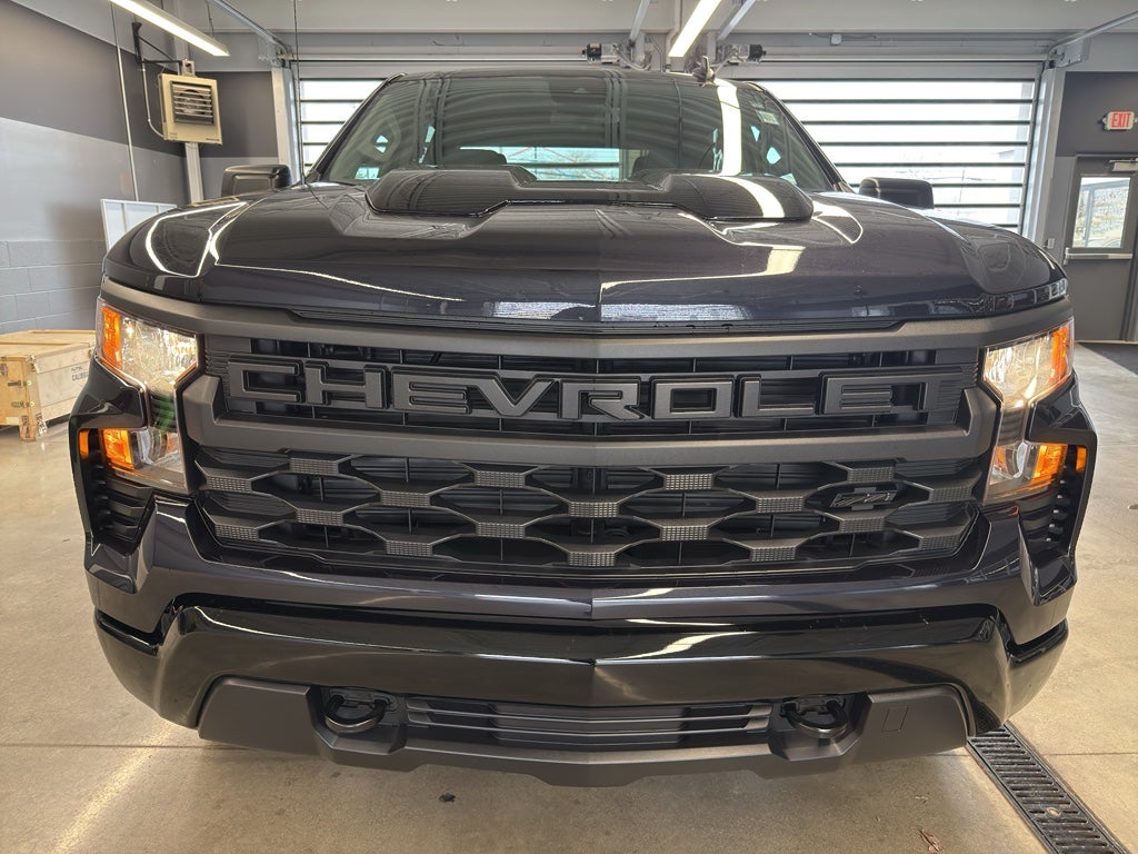 2024 Chevrolet Silverado Custom Trail Boss