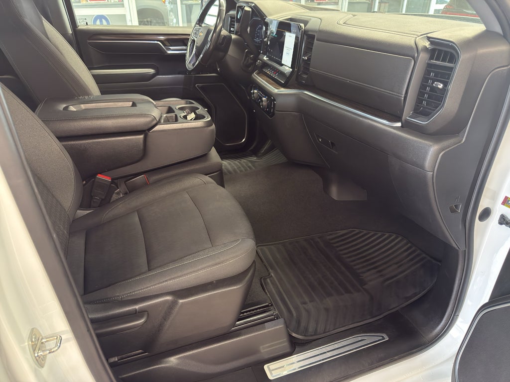 2022 Chevrolet Silverado LT