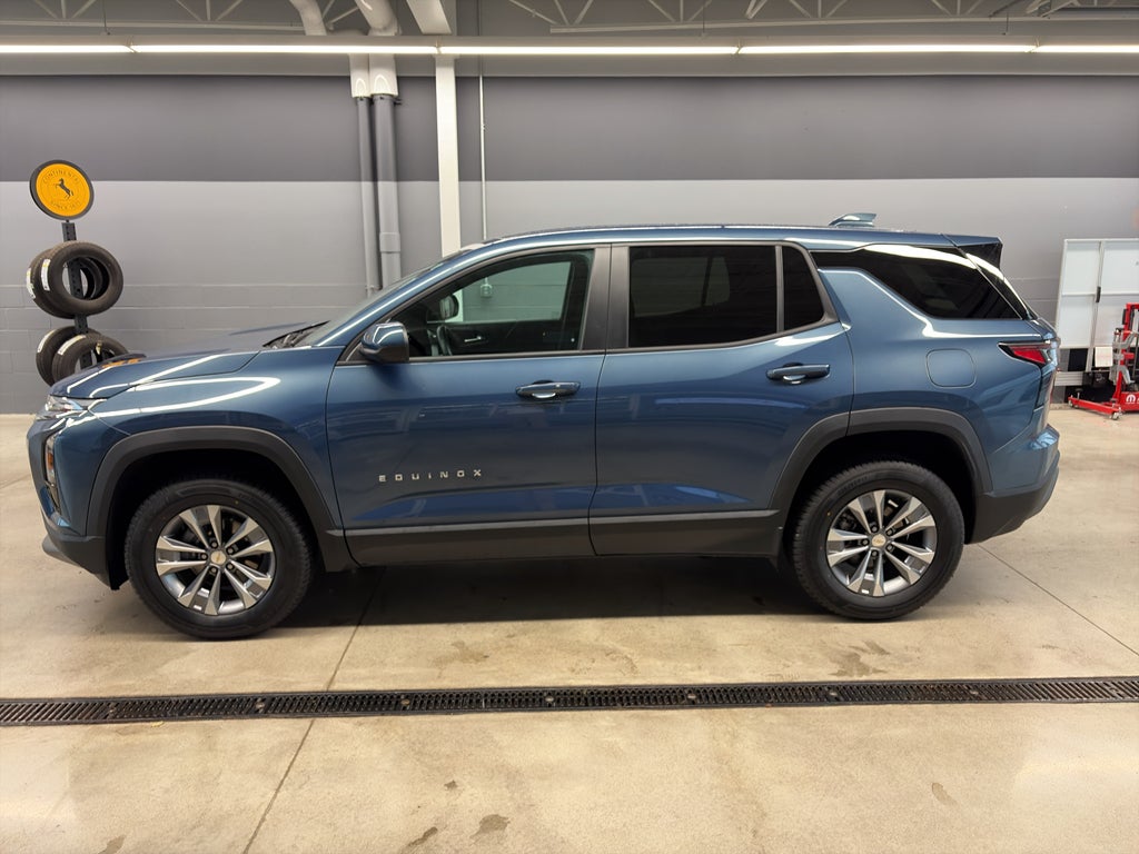 2025 Chevrolet Equinox FWD LT