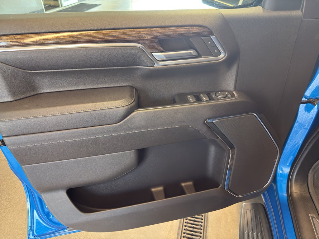 2023 GMC Sierra Elevation