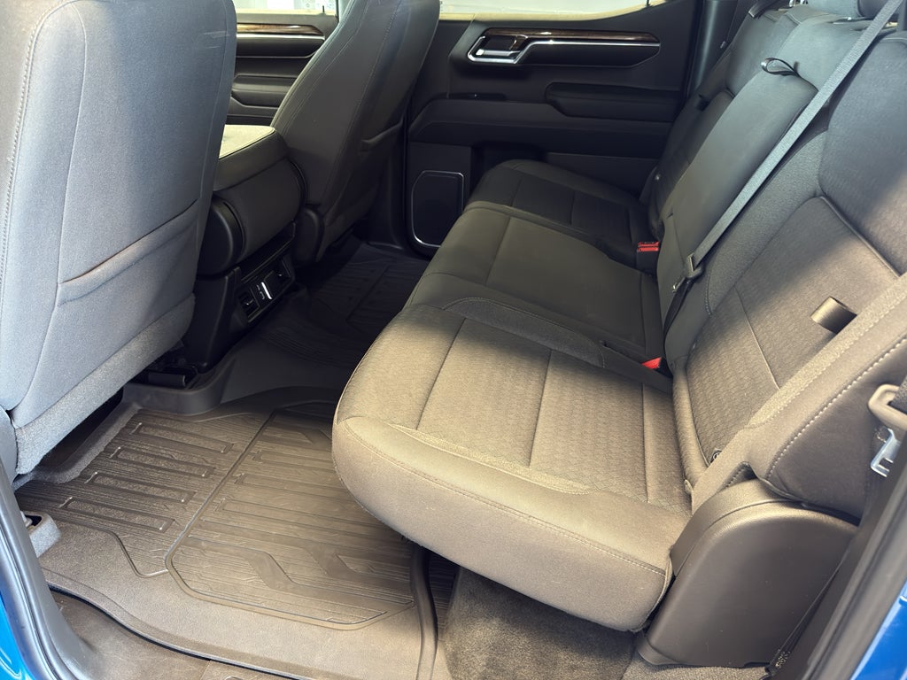 2023 GMC Sierra Elevation