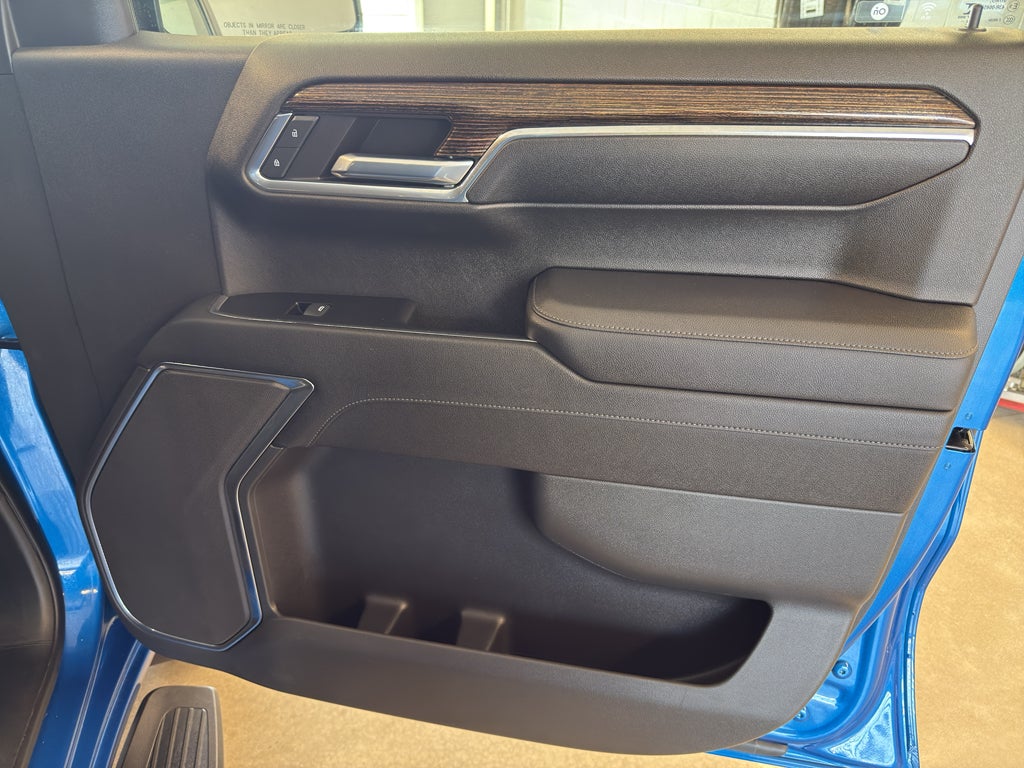 2023 GMC Sierra Elevation