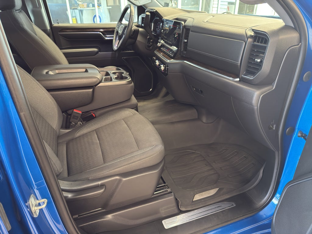 2023 GMC Sierra Elevation