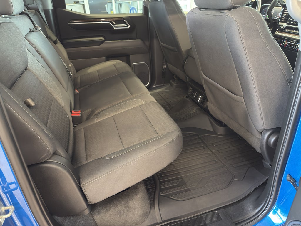 2023 GMC Sierra Elevation