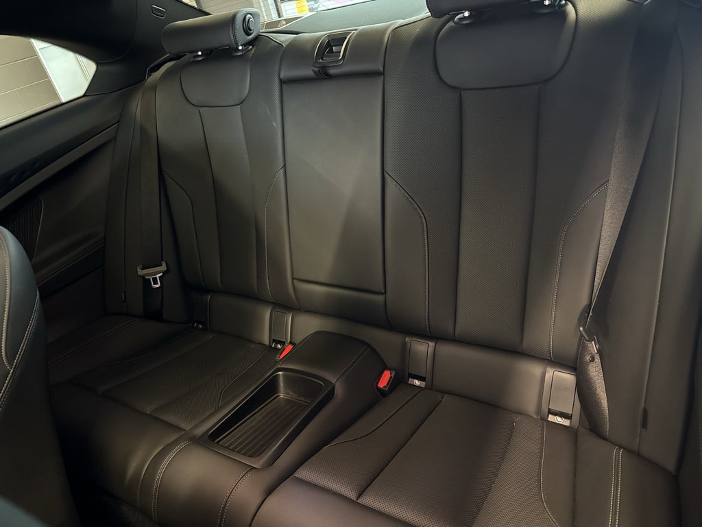 2025 BMW 2 series 230i xDrive