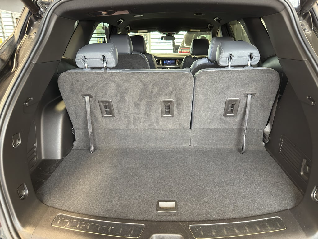 2022 Buick Enclave Essence