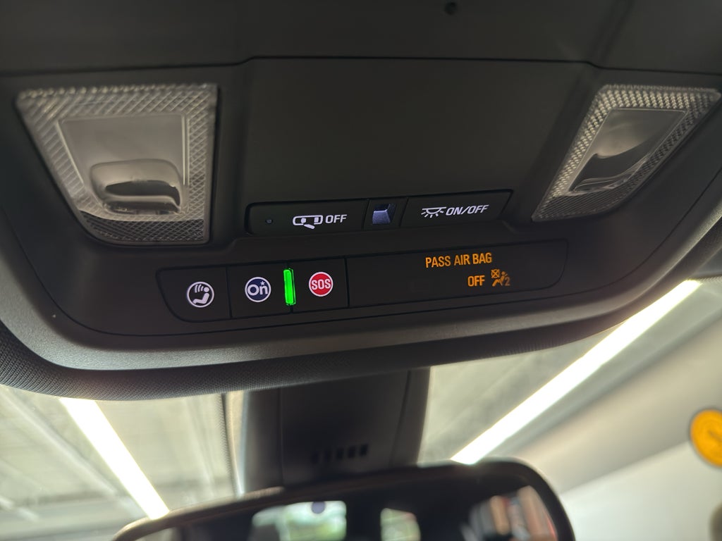 2022 Buick Enclave Essence