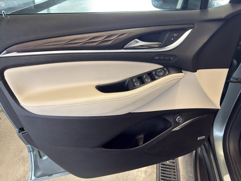 2022 Buick Enclave Avenir