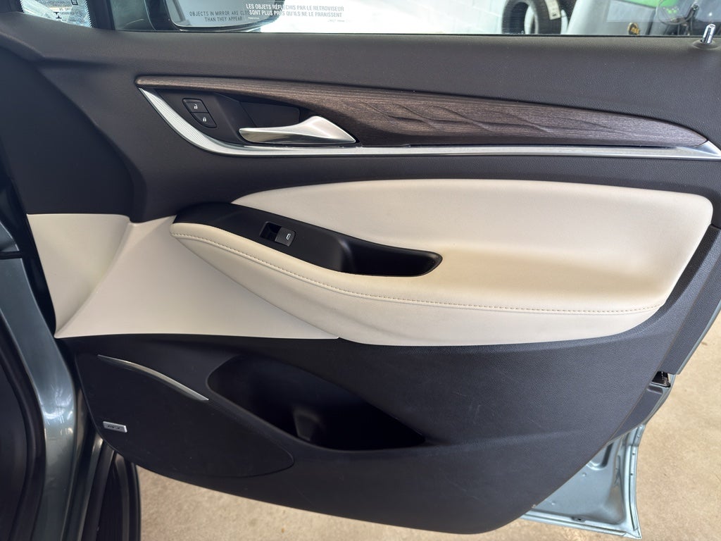 2022 Buick Enclave Avenir