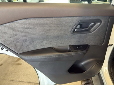 2022 Nissan Rogue S