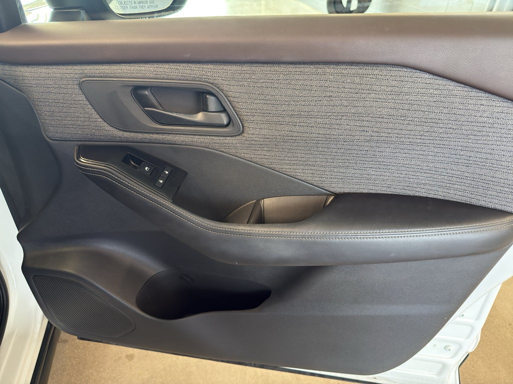 2022 Nissan Rogue S