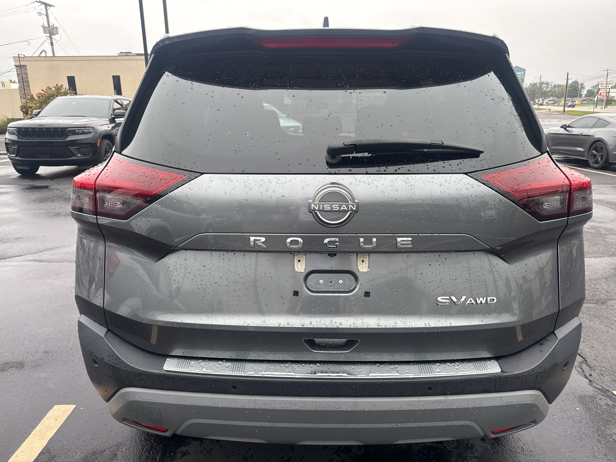 2023 Nissan Rogue SV