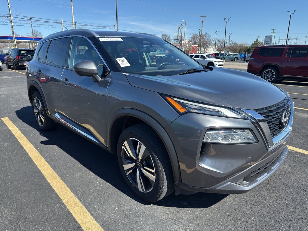 2023 Nissan Rogue SL