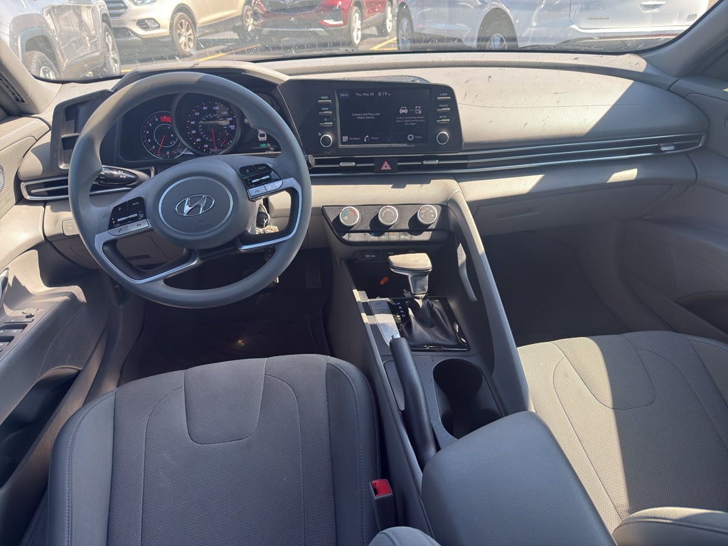 2021 Hyundai Elantra SE