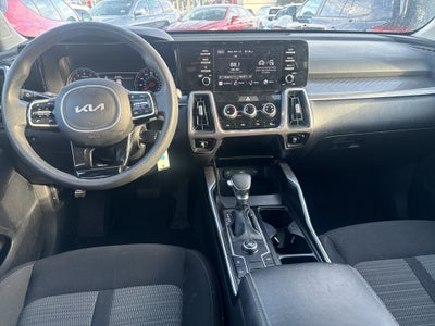 2023 Kia Sorento LX